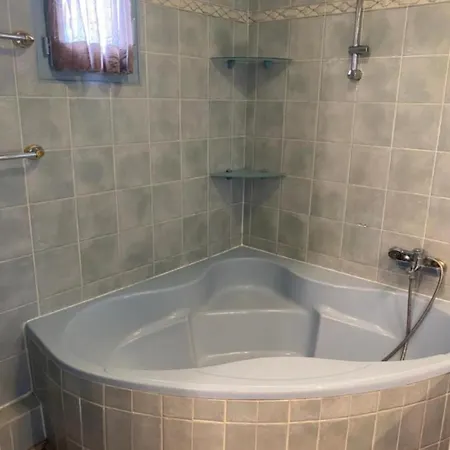 Maison De Bellet Nyaraló *